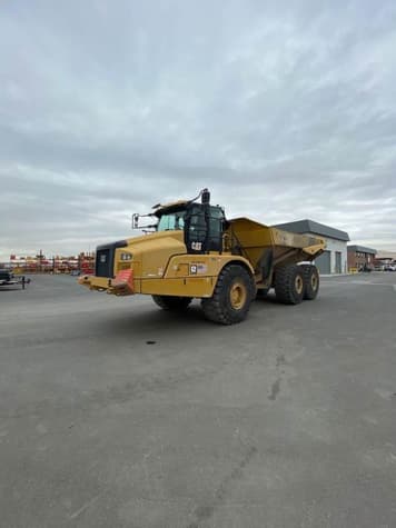 Main image Caterpillar 745